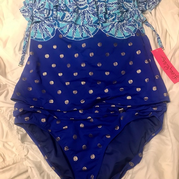 Lily bathingsuit.Worn once.Tops a 12,bottoms a 14 - Picture 2 of 3